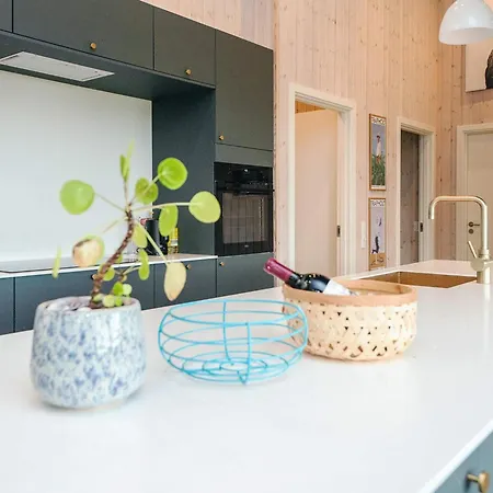 12 Person In 度假居 *