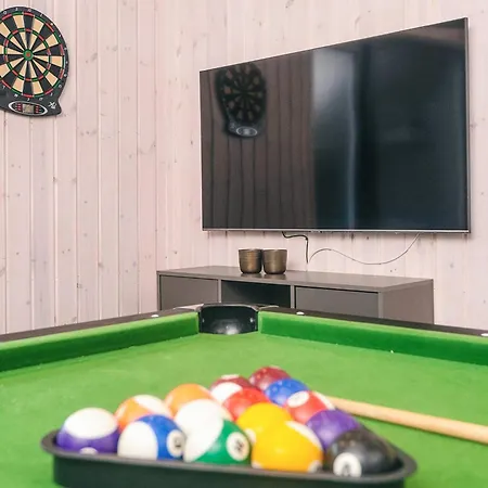 12 Person In 度假居 *